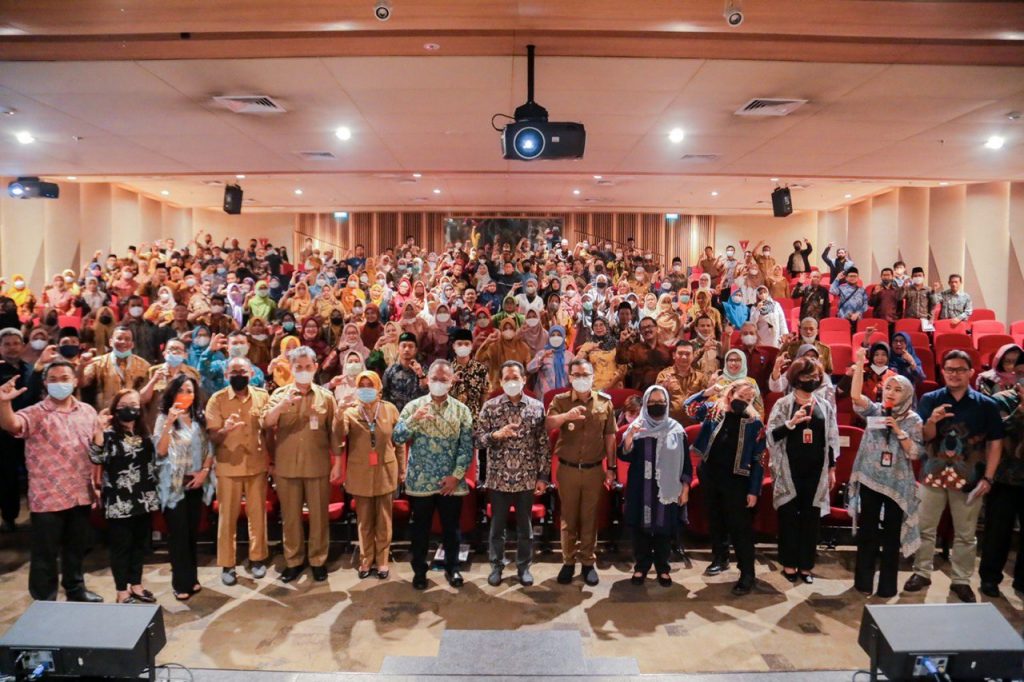 Pemkot Tangsel Apresiasi Seminar Nasional Bagi Tenaga Pendidik
