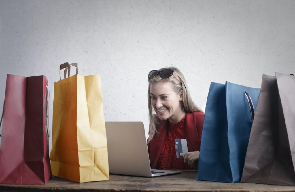 Ikuti Belanja Murah di Festival Belanja Bulanan Blibli