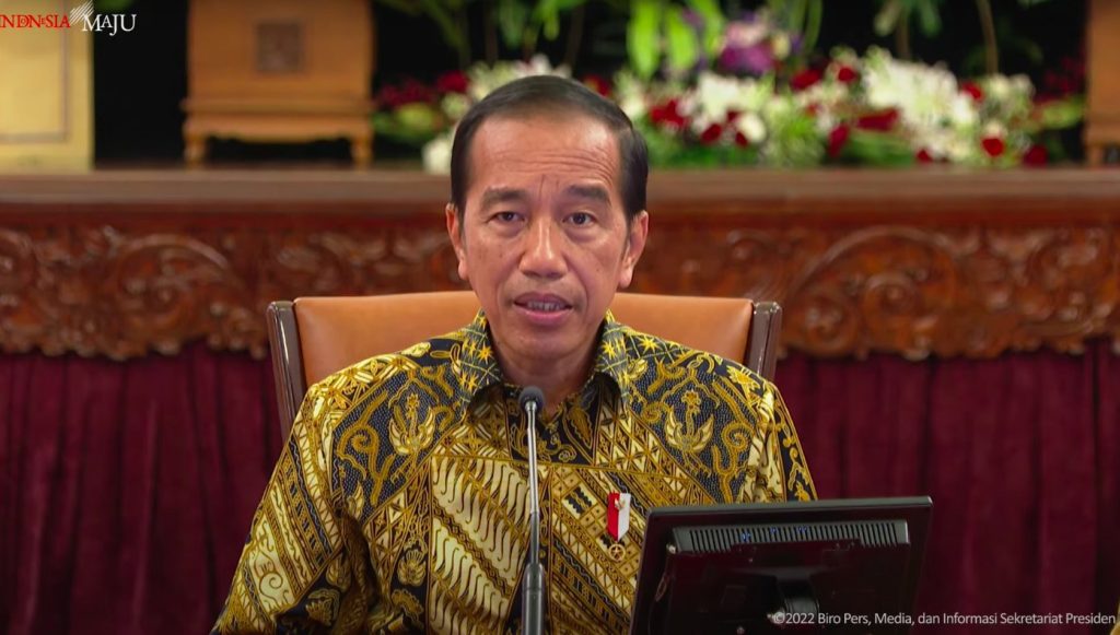 PPKM Dihentikan, Jokowi Minta Masyarakat Berobat Mandiri