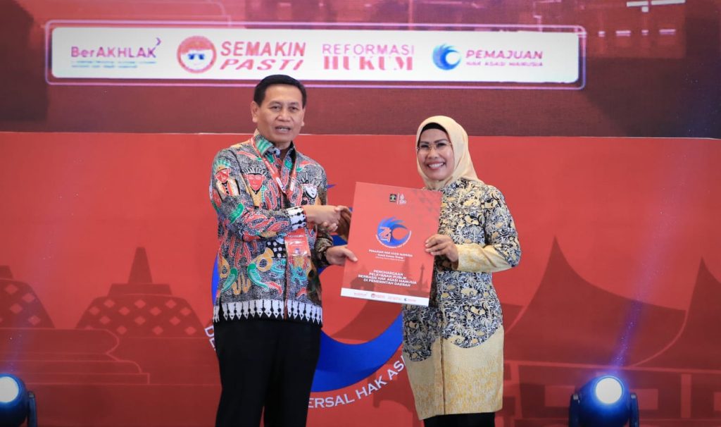 Bupati Serang Raih Penghargaan Kementerian Hukum dan HAM