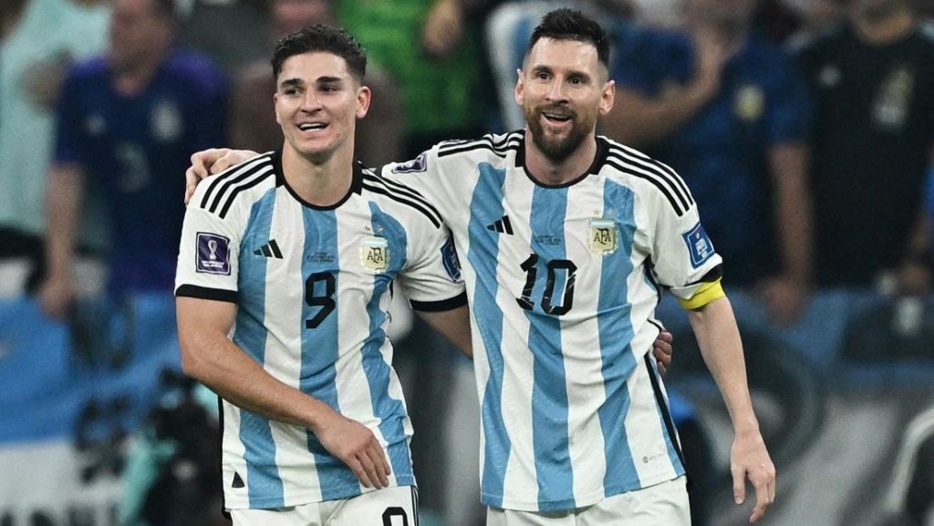 Messi dan Alvarez Tampil Gemilang Bawa Argentina ke Final Piala Dunia 2022