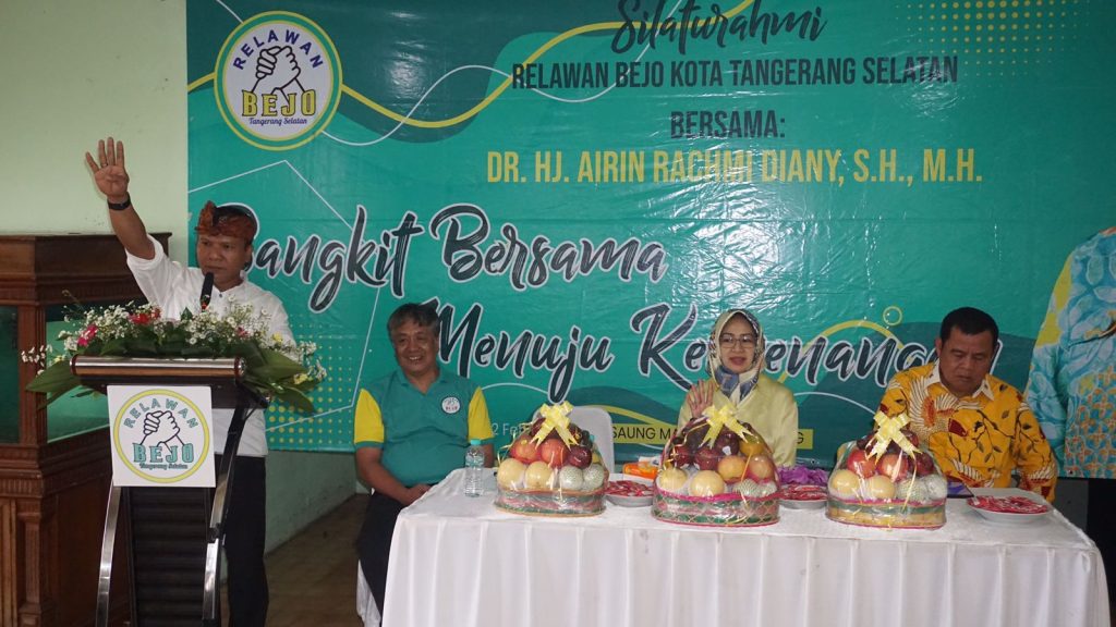 Komunitas Pedagang Kaki Lima Komitmen Dukung Airin