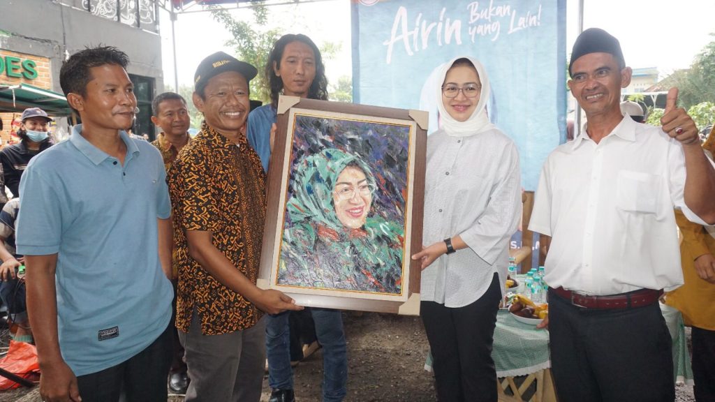 Airin Komitmen Kembangkan BUMDes Guna Tingkatkan Perekonomian Masyarakat Desa