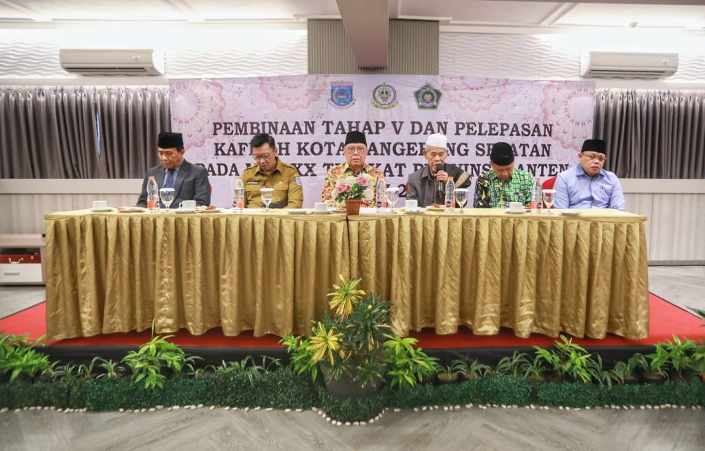 Lepas Kafilah Tangsel ke MTQ Tingkat Provinsi Banten, Benyamin: Tampilkan yang Terbaik