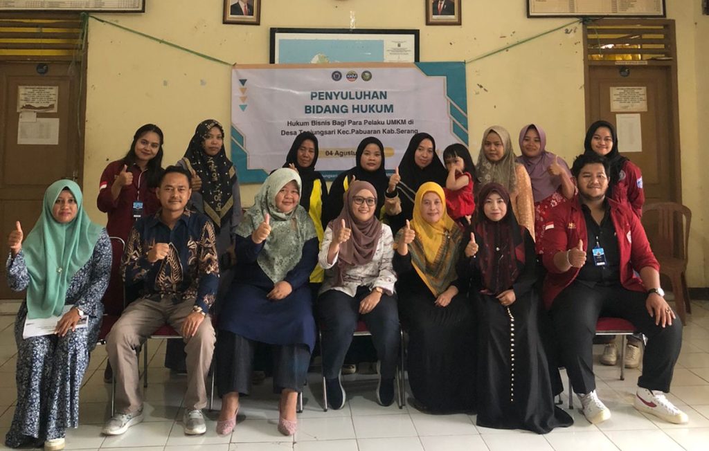 Mahasiswa UNIBA Gelar Penyuluhan Hukum Bisnis Bagi Para Pelaku UMKM di Desa Tanjungsari Kabupaten Serang