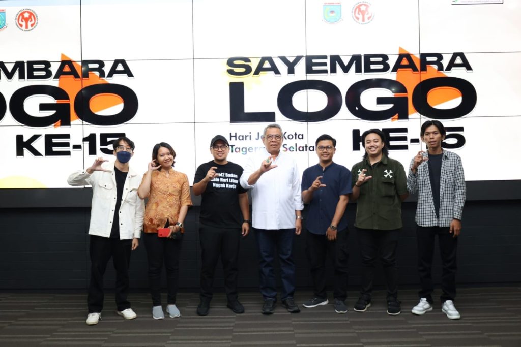 Masuki Tahapan Akhir Penjurian, Benyamin Puji Hasil Karya Finalis Logo HUT ke-15 Tangsel