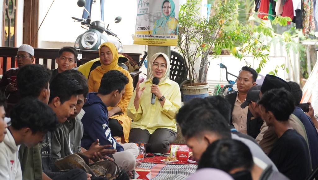 Sambut Airin, Warga Turut Dukung Prabowo-Gibran