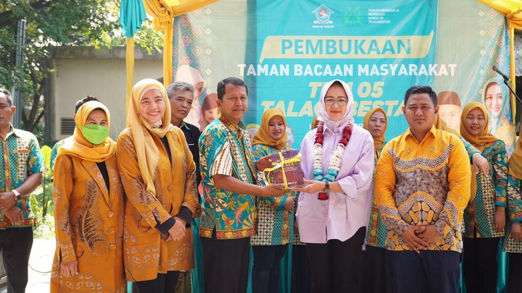 Airin Rachmi Diany Dorong Penguatan Literasi di Masyarakat