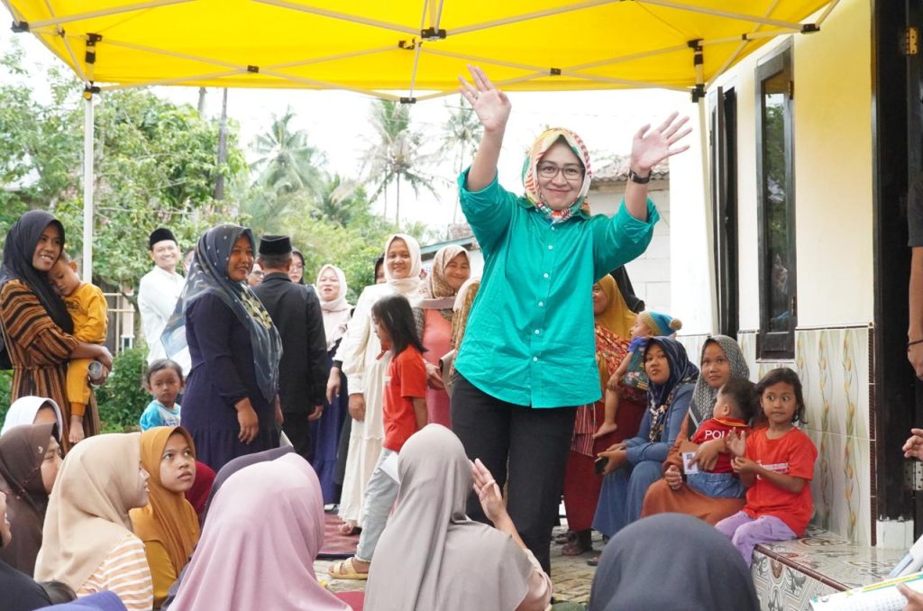 Silaturahmi Ramadan di Pandeglang, Airin Disambut Gembira Warga