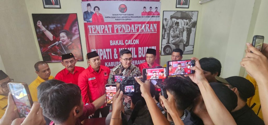 Ulang Sukses Dua Kali Pilkada Kabupaten Serang, Andika Daftar ke PDI Perjuangan