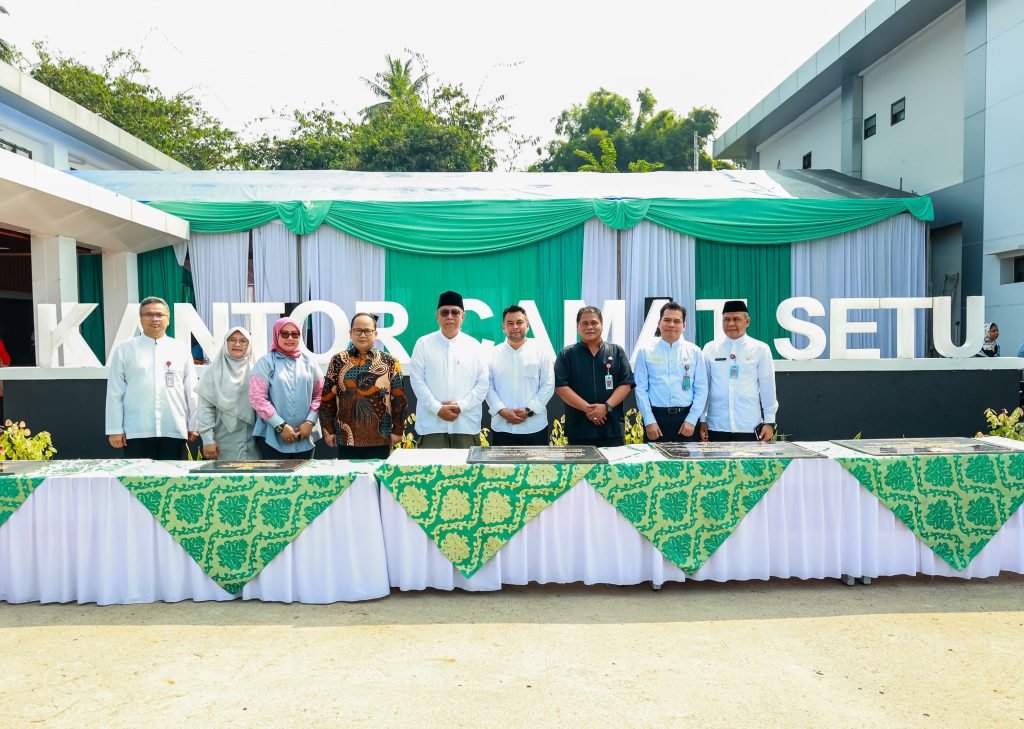 Peresmian digelar secara terpusat dari Kantor Kecamatan Setu, pada Jumat (31/05/2024).