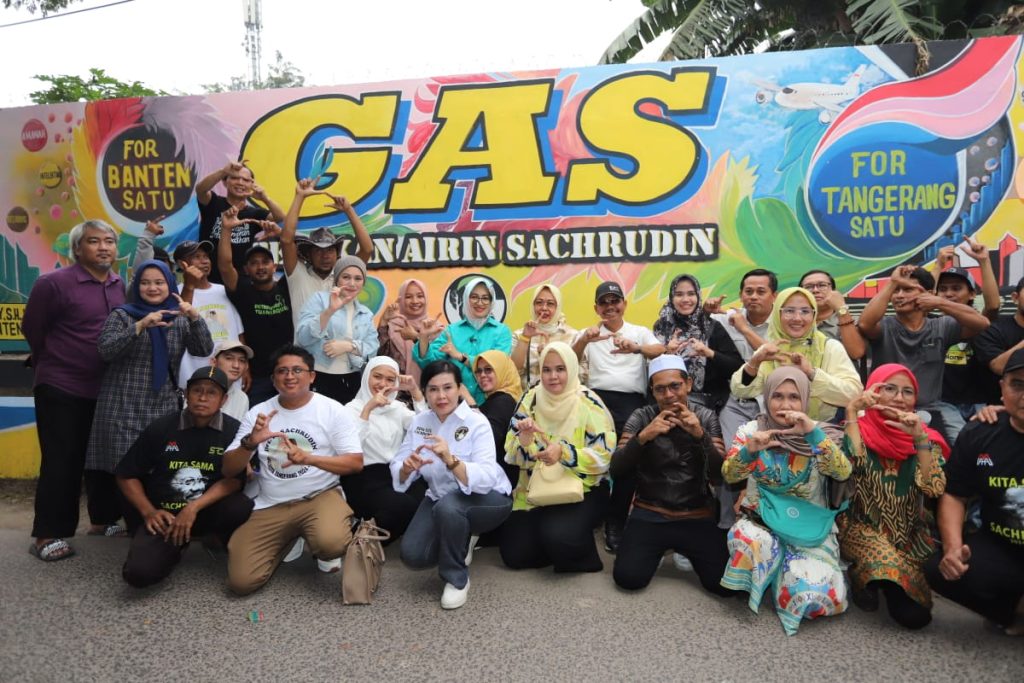 Dukungan Terhadap Airin Diekspresikan Melalui Karya Seni