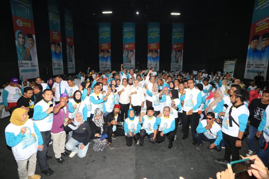 141 Komunitas Relawan Gelorakan Kemenangan Airin-Ade dan Benyamin-Pilar